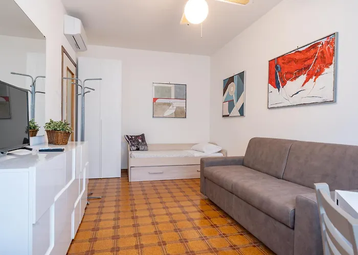 La Finestra Sul * Abbadia Lariana